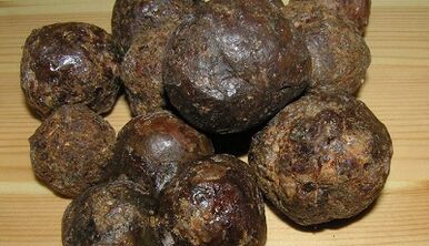 Produits apiculteurs pour le traitement de la prostatite
